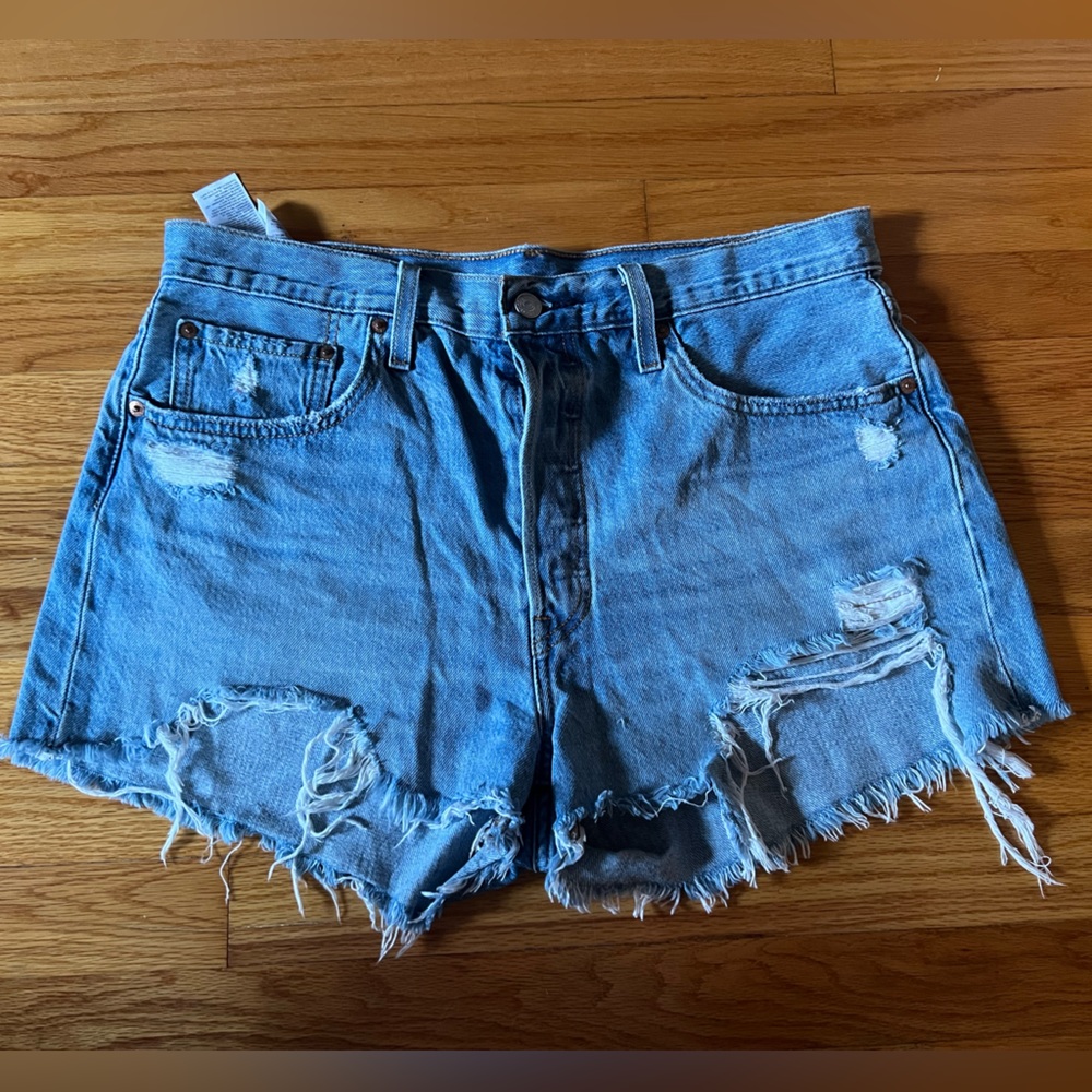 Womens levi shorts